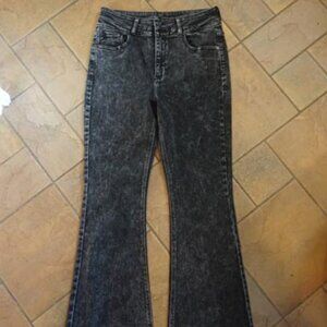 Kancan Black Stone Wash High Rise Flare/Bell Bottom NWOT 13/30 -Long Inseam 32.5